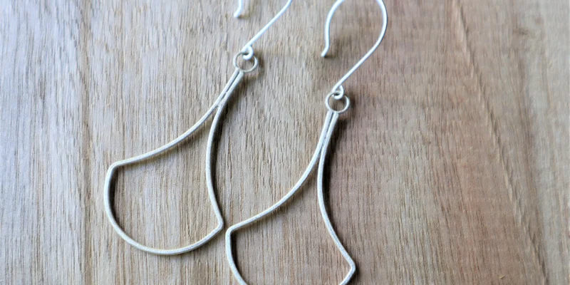 Simple but Stunning Silver Earrings for Everyday Wear